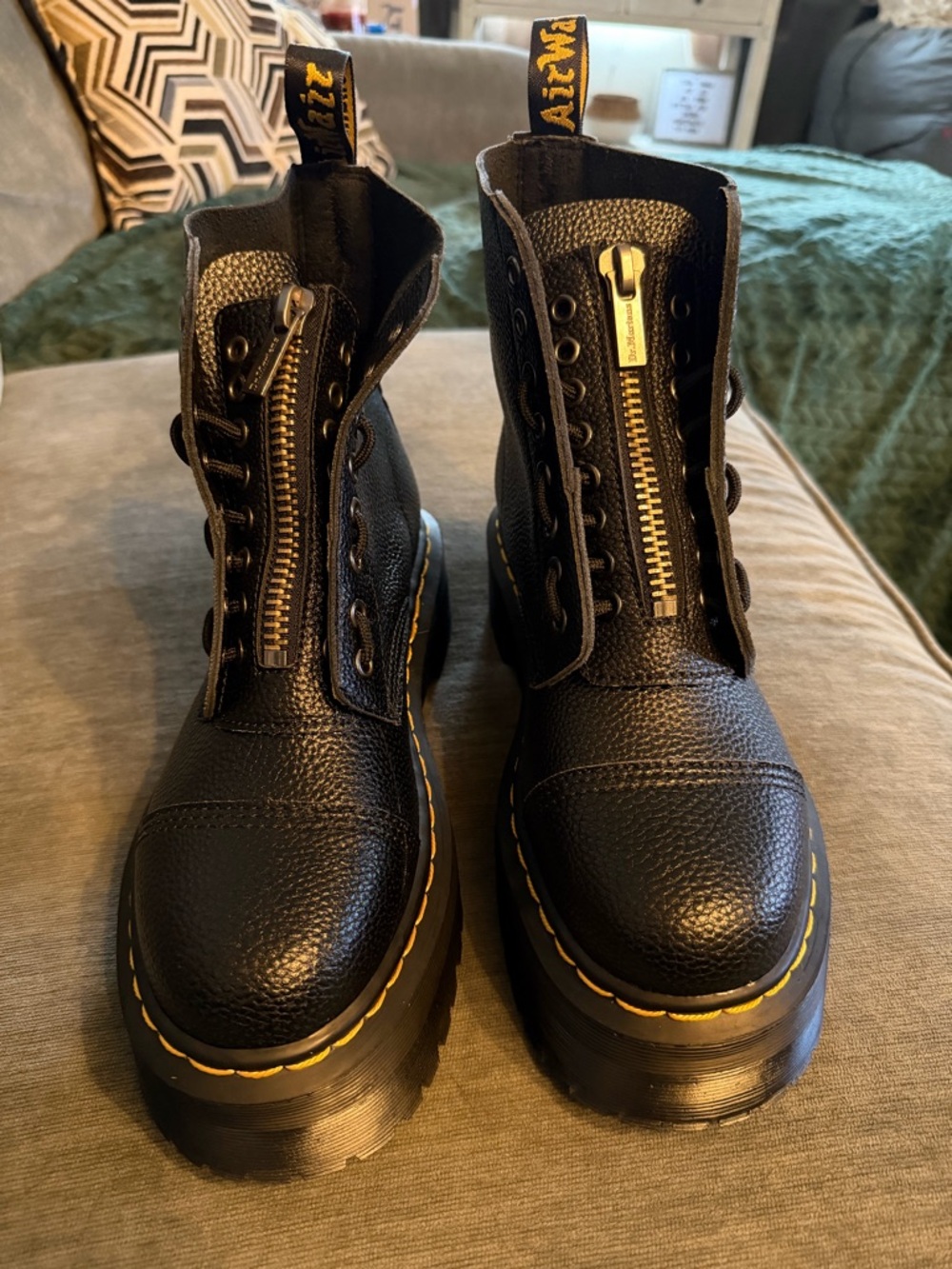 Dr. Martens Sinclair Platform Boots - Black Milled Nappa Size 12 - Picture 2 of 7
